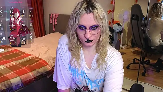 Lori Myaf online show from 11.12.25