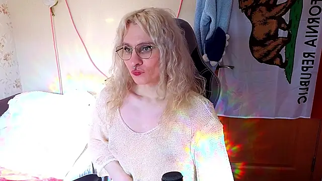 Lori Myaf online show from 03.28.26