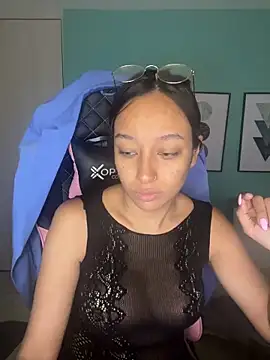 DianaHopson online show from 01.11.25