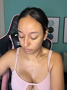 DianaHopson online show from 01.19.25