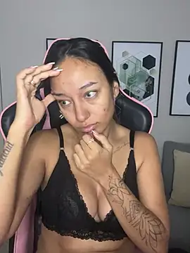 DianaHopson online show from 02.09.25