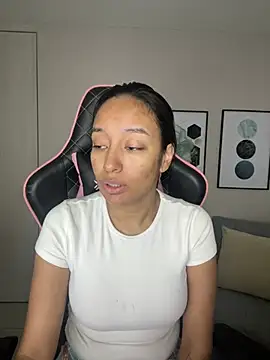 DianaHopson online show from 02.16.25