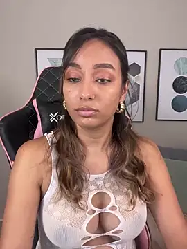 DianaHopson online show from 03.01.25