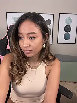 DianaHopson online show from 03.04.25