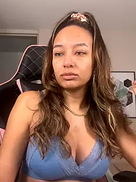 DianaHopson online show from 09.21.25