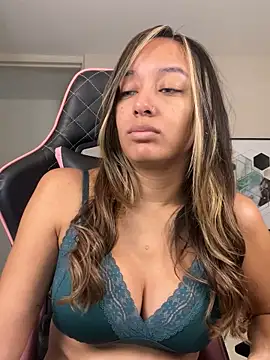 DianaHopson online show from 09.29.25