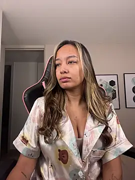 DianaHopson online show from 10.12.25