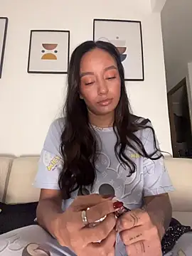 DianaHopson online show from 02.06.26