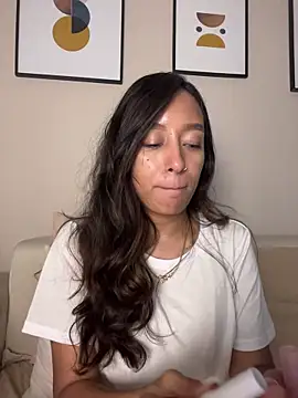 DianaHopson online show from 04.05.26