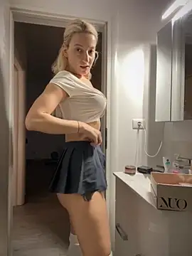 Ella Charm online show from 11.27.25