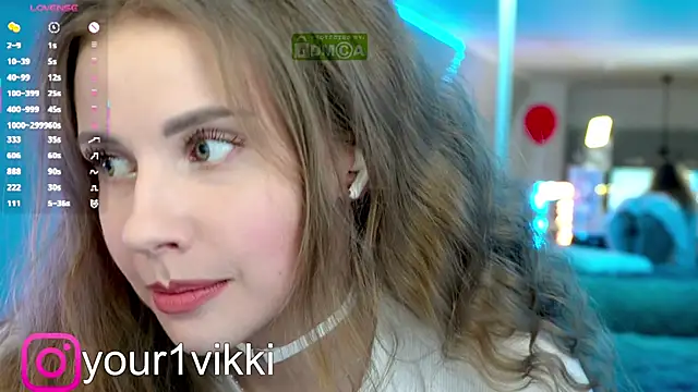 Vikki Cheese online show from 03.18.25