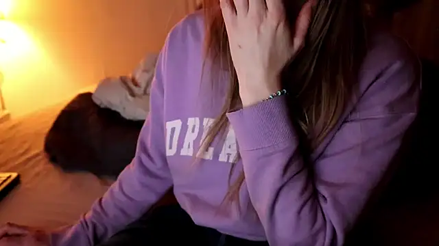 Snapshot of xxpixeyxx chatting on 02.23.25 xxpixeyxx online show from 02.23.25