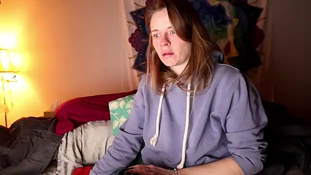 Snapshot of xxpixeyxx chatting on 03.01.25 xxpixeyxx online show from 03.01.25