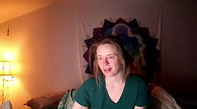 Snapshot of xxpixeyxx chatting on 03.02.25 xxpixeyxx online show from 03.02.25