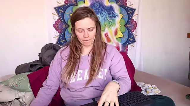 Snapshot of xxpixeyxx chatting on 03.11.25 xxpixeyxx online show from 03.11.25