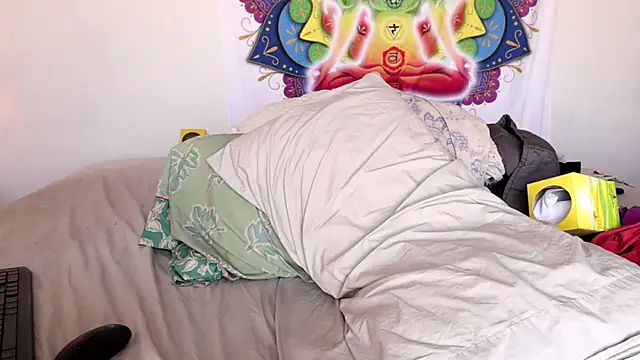 Snapshot of xxpixeyxx chatting on 03.17.25 xxpixeyxx online show from 03.17.25