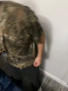 Snapshot of demonslayerr999 chatting on 12.19.24 demonslayerr999 online show from 12.19.24