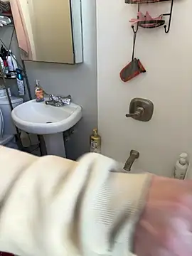 Snapshot of demonslayerr999 chatting on 01.13.25 demonslayerr999 online show from 01.13.25