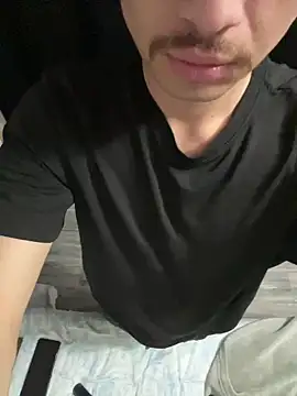 Snapshot of demonslayerr999 chatting on 02.22.25 demonslayerr999 online show from 02.22.25