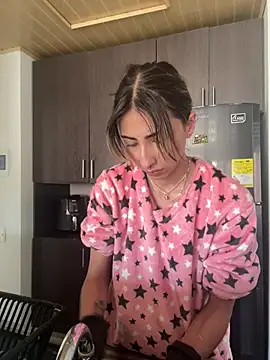 Ameellie online show from 01.25.25