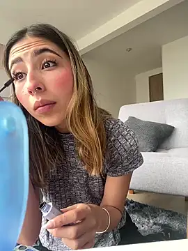 Ameellie online show from 03.04.25