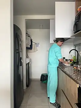 Ameellie online show from 10.24.25