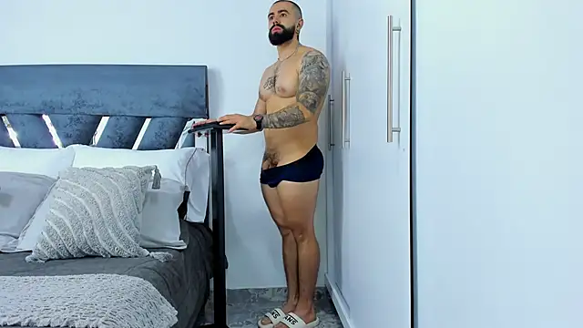 Zack Froone online show from 10.20.25