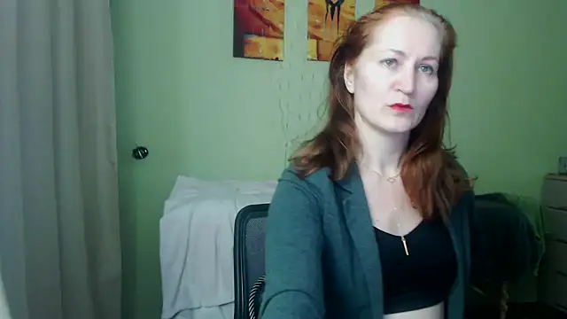 Snapshot of AmellyGrand chatting on 01.27.25 AmellyGrand online show from 01.27.25