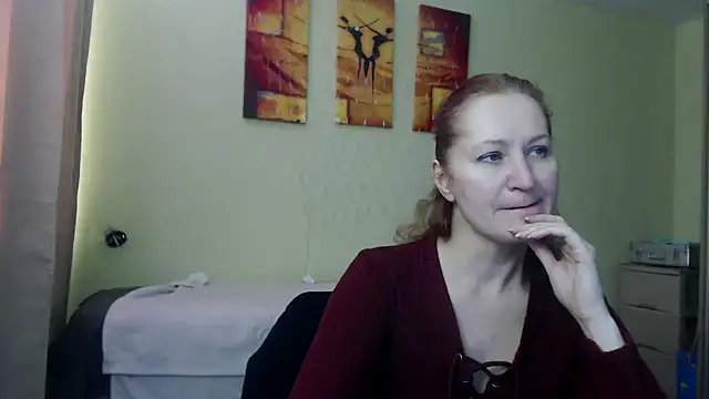 Snapshot of AmellyGrand chatting on 02.26.25 AmellyGrand online show from 02.26.25