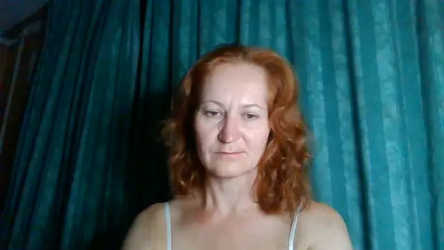 Snapshot of AmellyGrand chatting on 06.28.26 AmellyGrand online show from 06.28.26