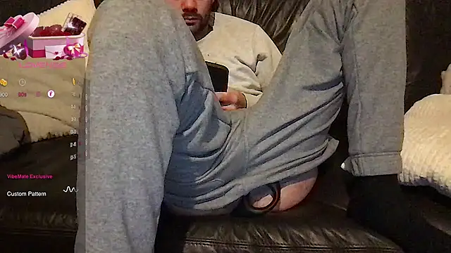 Snapshot of athenphysics chatting on 12.07.24 athenphysics online show from 12.07.24