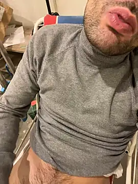 Snapshot of athenphysics chatting on 01.02.25 athenphysics online show from 01.02.25