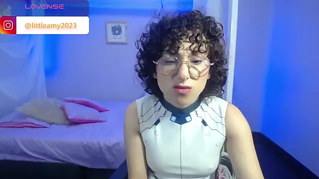 little  amy  online show from 12.29.24