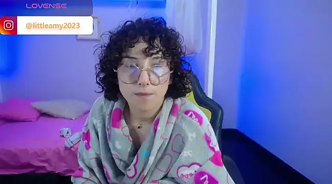 little  amy  online show from 01.02.25