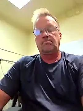 Cockrub1 online show from 09.17.25