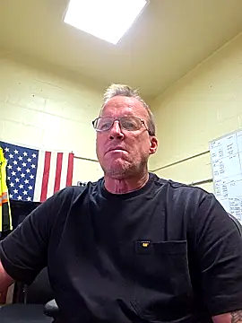 Cockrub1 online show from 10.27.25