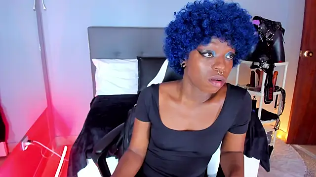 Snapshot of Coco_Kiss chatting on 10.09.25 Coco Kiss online show from 10.09.25