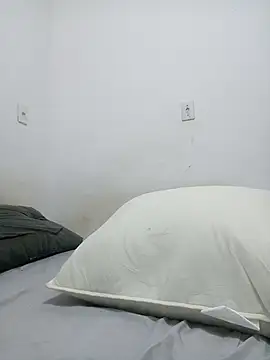 casal7722 online show from 11.13.25