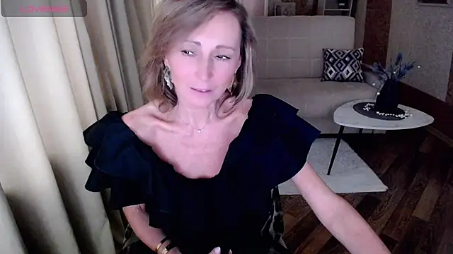 HornyMilf 777 online show from 02.01.25