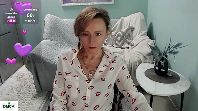 HornyMilf 777 online show from 10.22.25