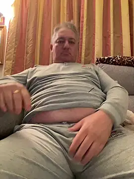 Russirayu online show from 03.16.25