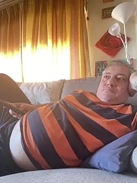 Snapshot of Russirayu chatting on 02.12.26 Russirayu online show from 02.12.26