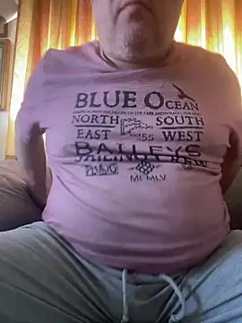 Snapshot of Russirayu chatting on 02.23.26 Russirayu online show from 02.23.26