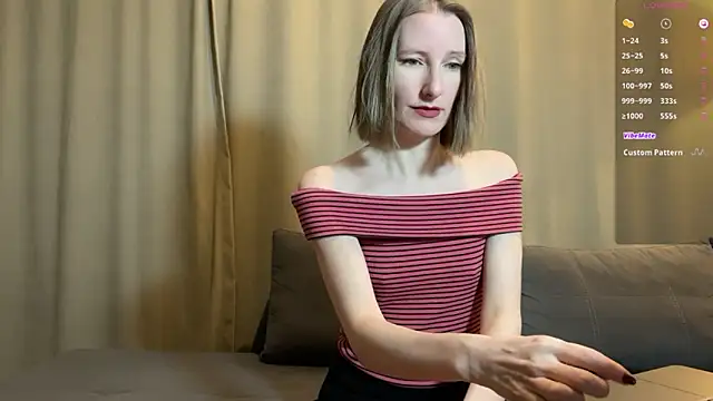 Snapshot of MonikaBos chatting on 03.20.25 MonikaBos online show from 03.20.25