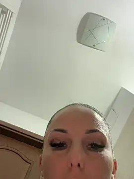 Snapshot of Carla_Angel chatting on 07.22.26 Carla Angel online show from 07.22.26