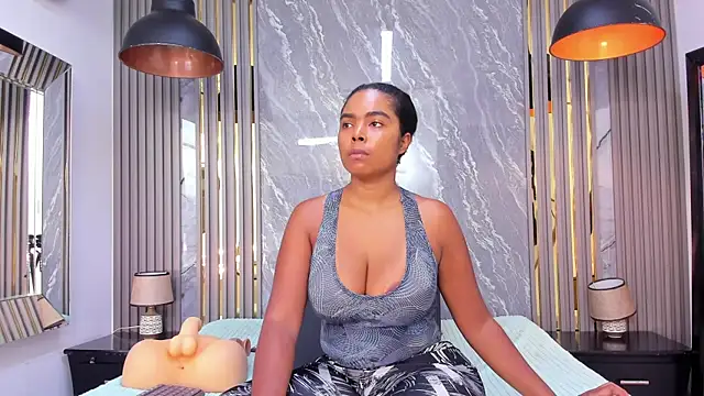 CiaraHarris online show from 02.18.25