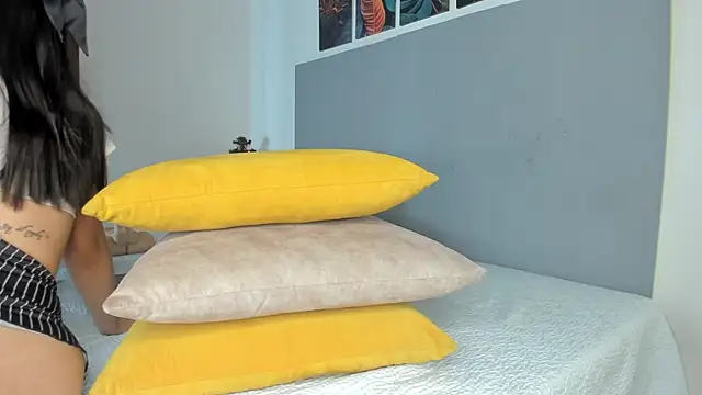  Molly rosse  online show from 11.25.25