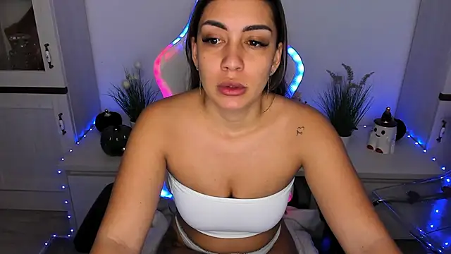 EveEvian online show from 12.13.24