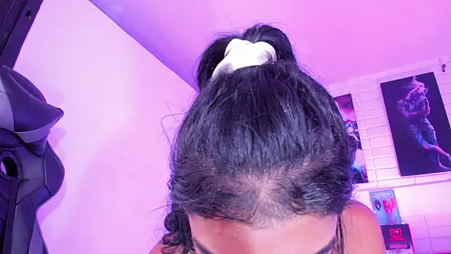 Snapshot of Alahia_Rodriguez chatting on 02.17.25 Alahia Rodriguez online show from 02.17.25