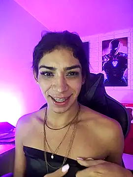 Snapshot of Alahia_Rodriguez chatting on 02.22.25 Alahia Rodriguez online show from 02.22.25